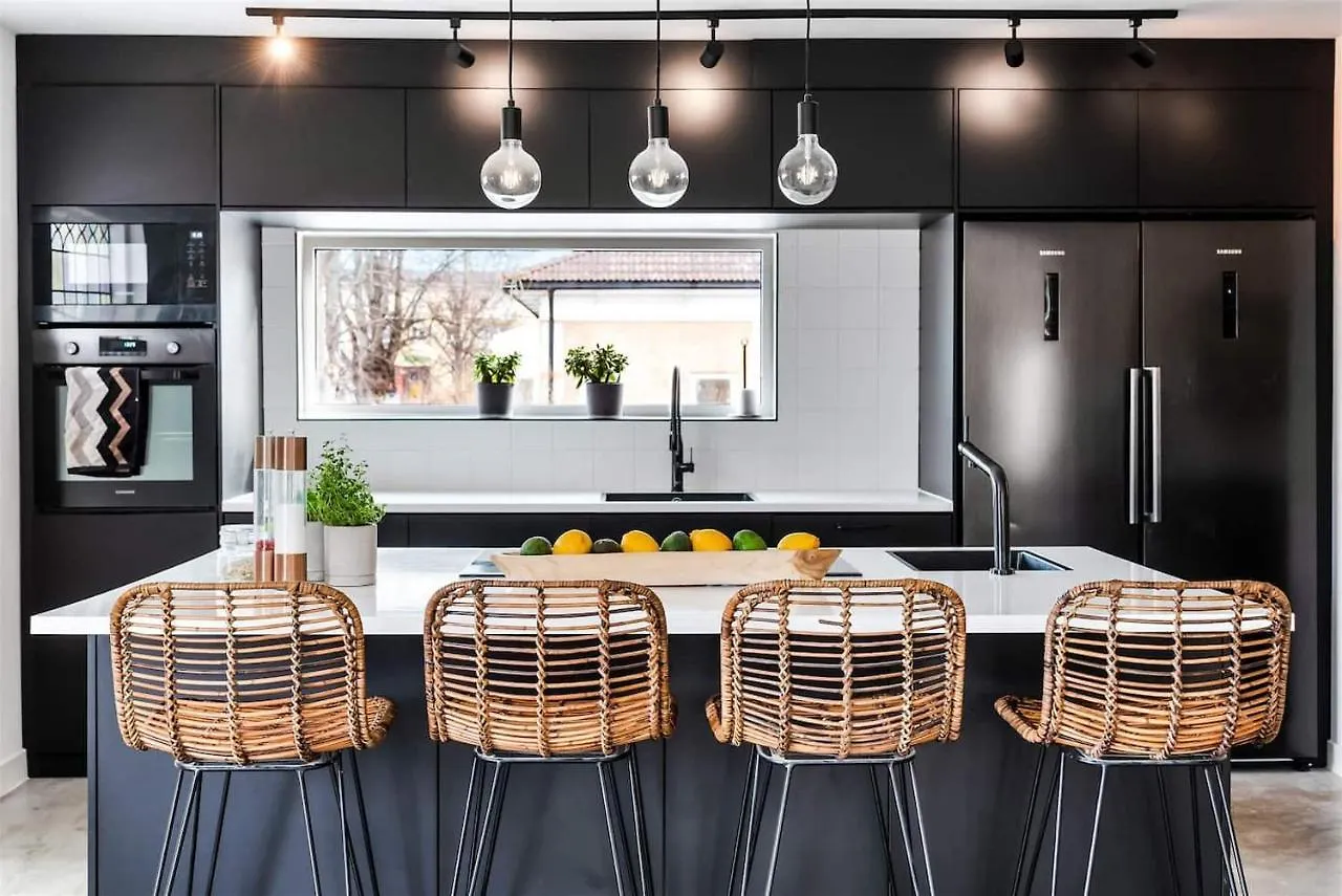 Luxurious & Cozy 2 Train Stops To City King Beds Villa Stockholm 0*,  Sweden